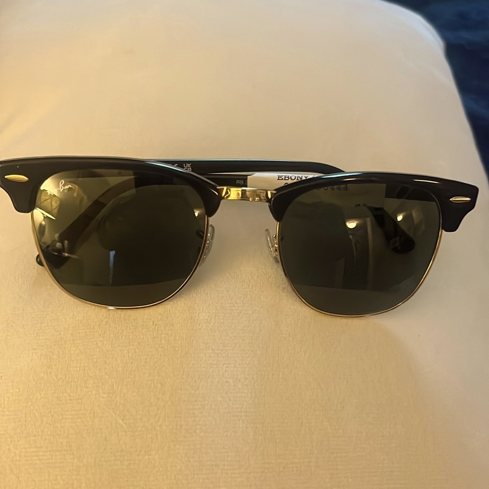 Brand new Ray ban unisex sunglasses